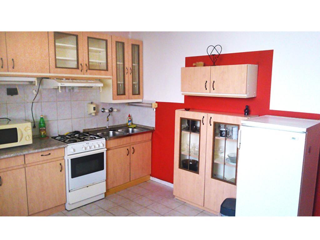Orchidea Apartman Tata Zimmer foto
